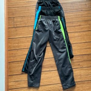 Set of 3 boys exertek boys pants size 7. Fleece lined.